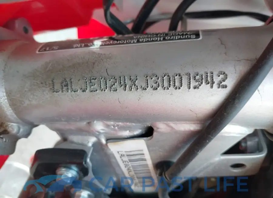LALJE024XJ3001942# 10