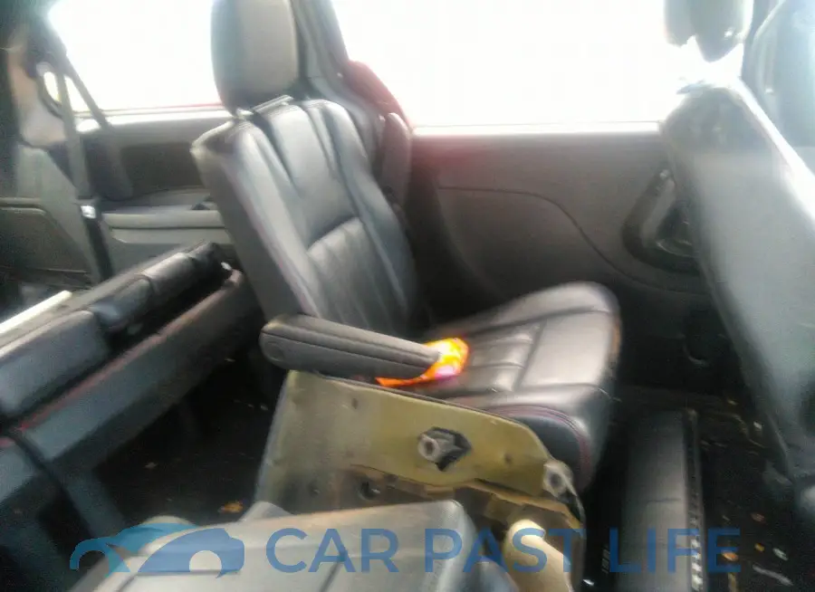 2C4RDGEG9ER151099# 8