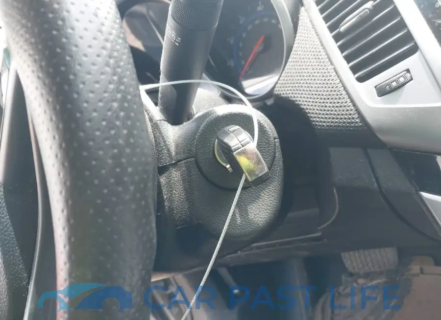 1G1PE5SB9G7102208# 11