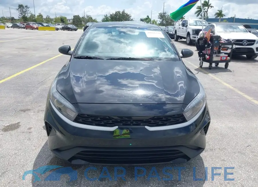 3KPF24AD9PE541644# 12