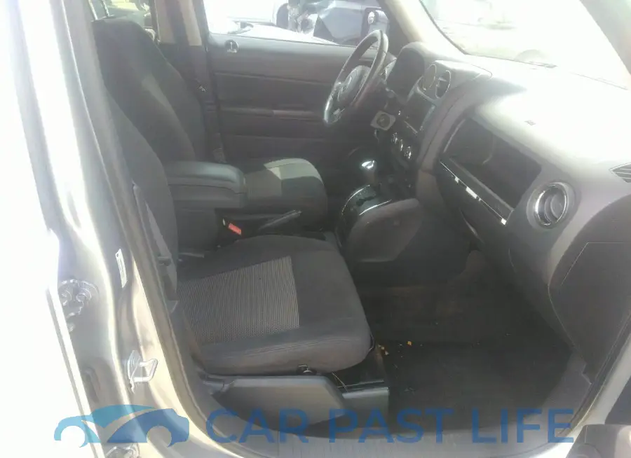1C4NJPFB9ED912775# 5