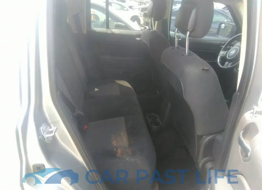 1C4NJPFB9ED912775# 8