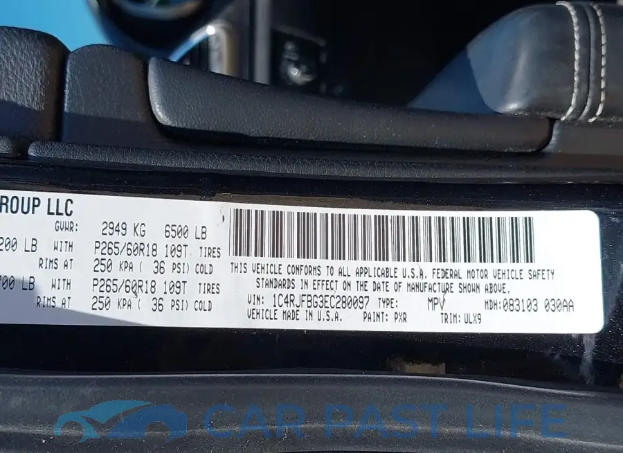1C4RJFBG3EC280097# 9