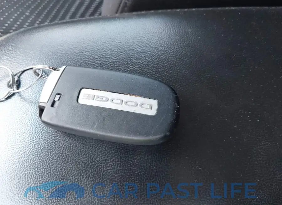 3C4PDCAB9FT632138# 11
