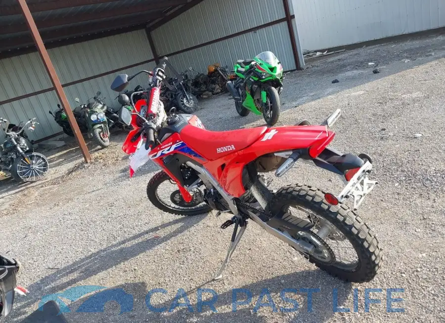 JH2PD1116PK400182# 3