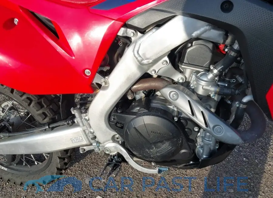 JH2PD1116PK400182# 8