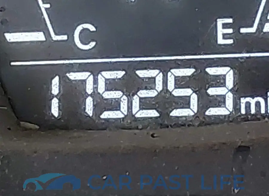 5NPDH4AE2FH549318# 15