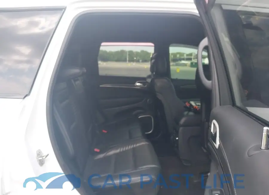 1C4RJFN99JC443598# 8