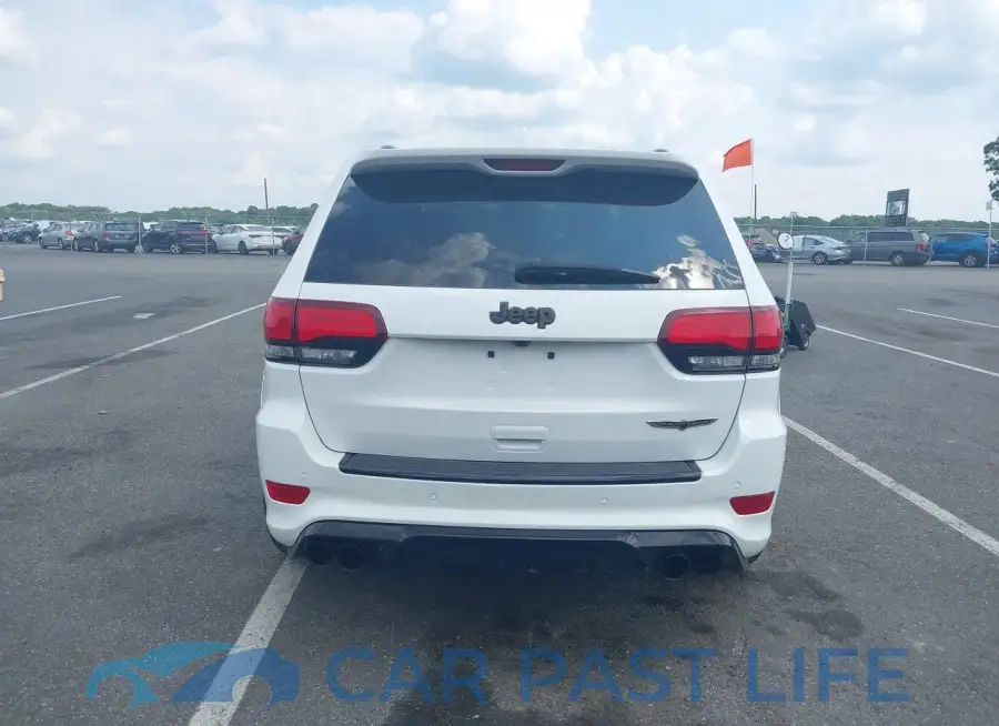 1C4RJFN99JC443598# 16