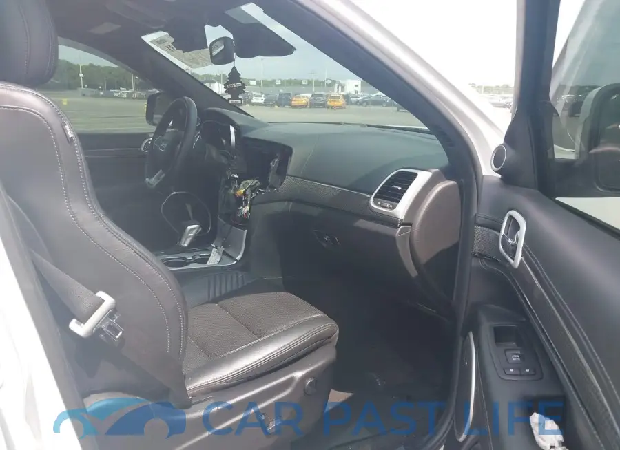 1C4RJFN99JC443598# 5