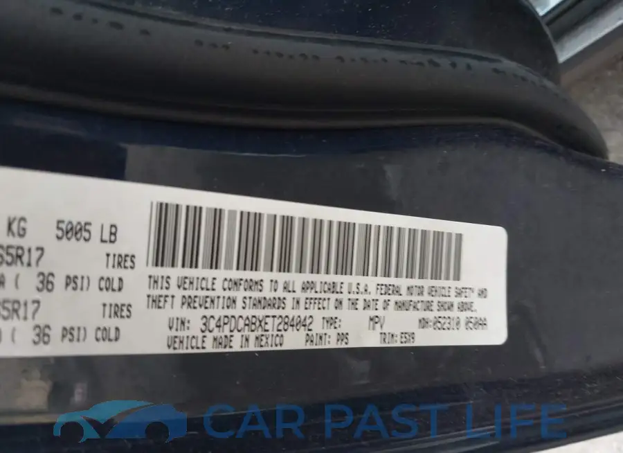 3C4PDCABXET284042# 9