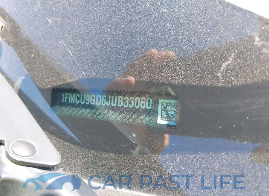 1FMCU9GD6JUB33060# 9