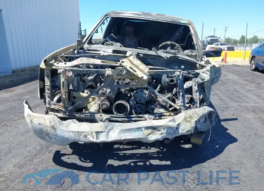 1GCRCNEC7JZ161974# 11