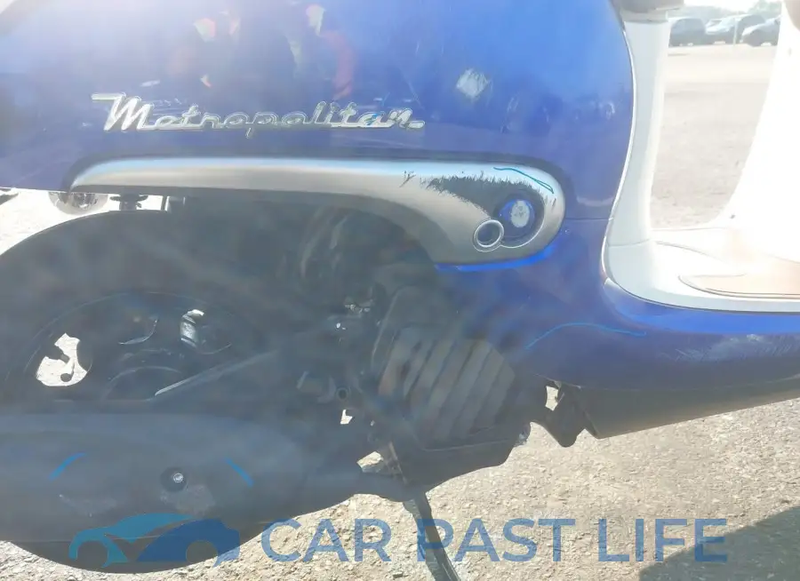 JH2AF7712RK700427# 8