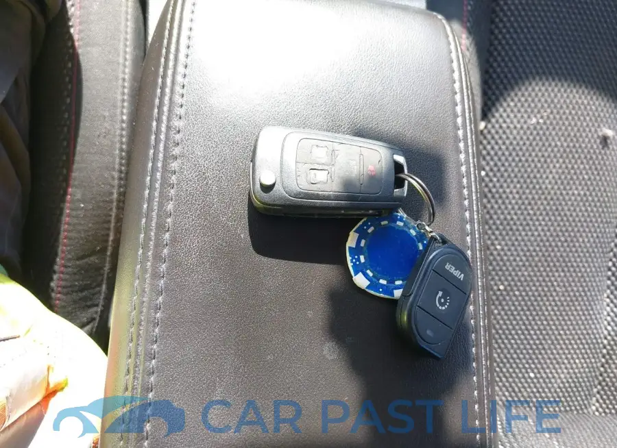 2GNALBEK5G1160625# 11
