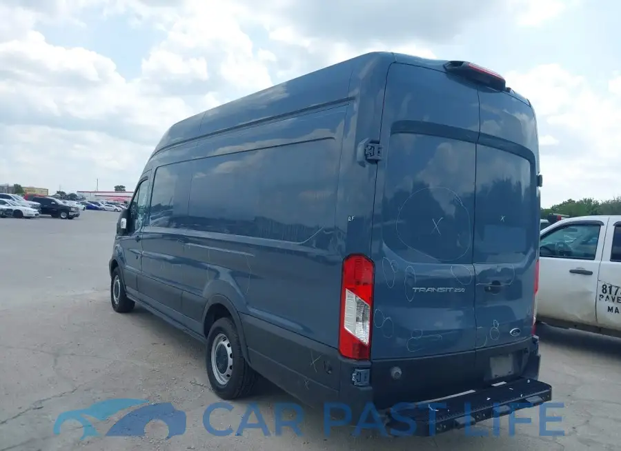 1FTYR3XM6KKB74097# 3