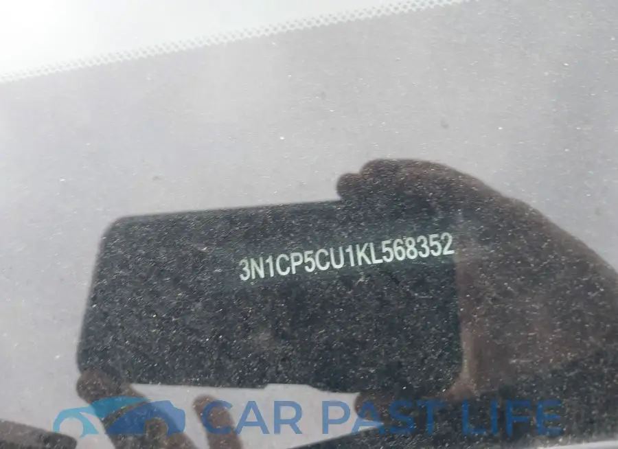 3N1CP5CU1KL568352# 9