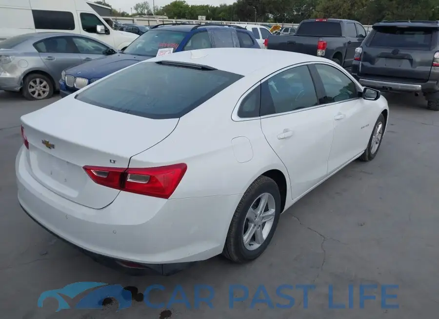 1G1ZD5ST6RF224909# 4