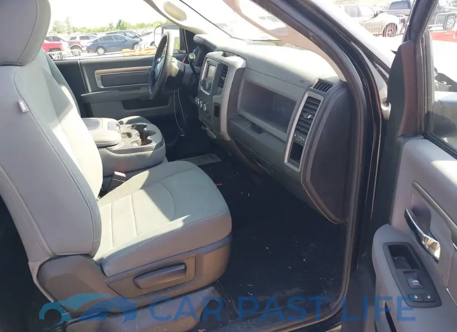 3C6JR7AT8EG215115# 5
