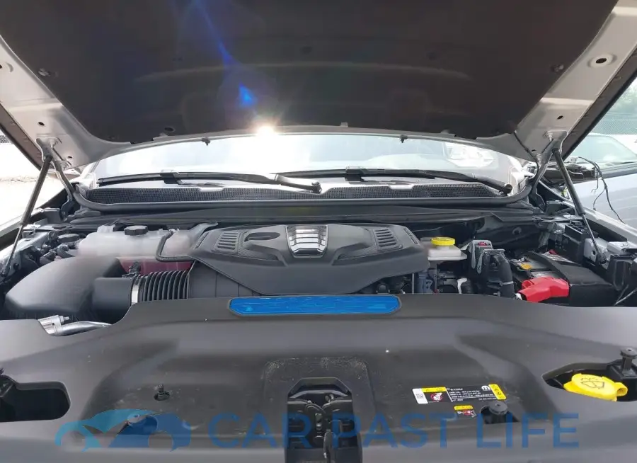 1C4SJVBP5RS171437# 10