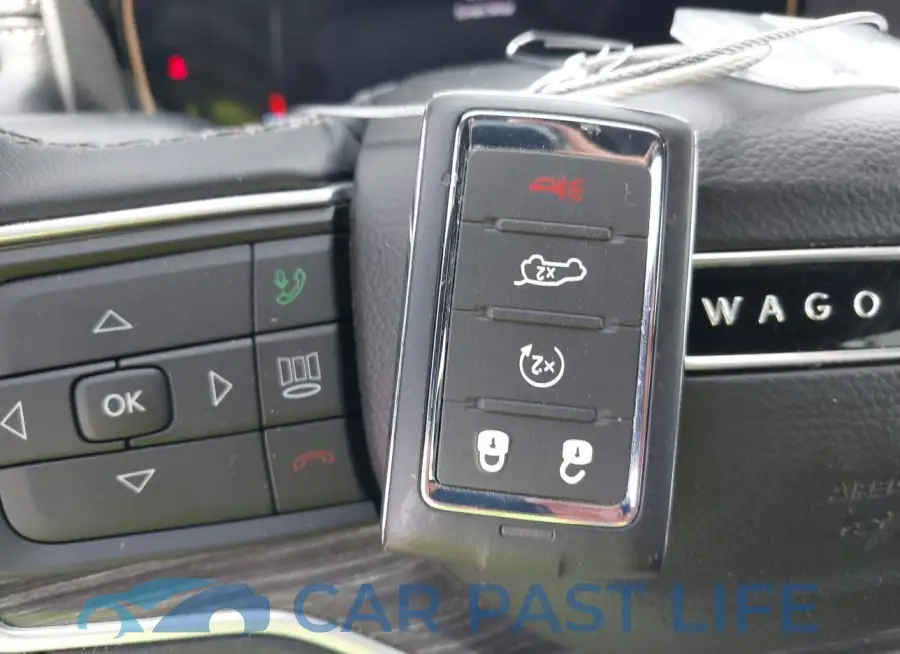 1C4SJVBP5RS171437# 11