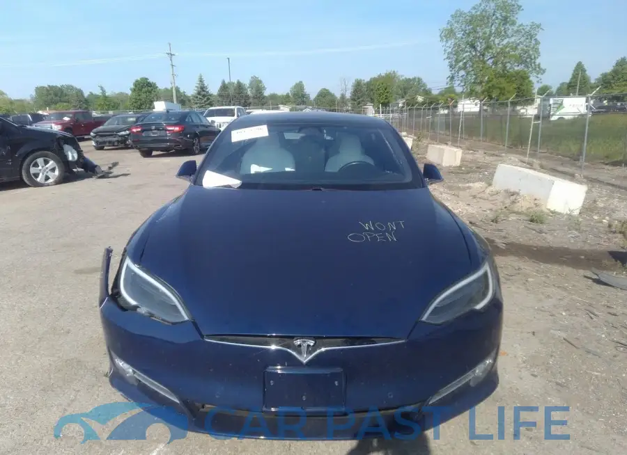 5YJSA1E22JF244015# 12