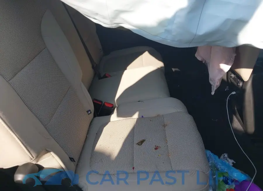 1GNESTKW8RJ139181# 8