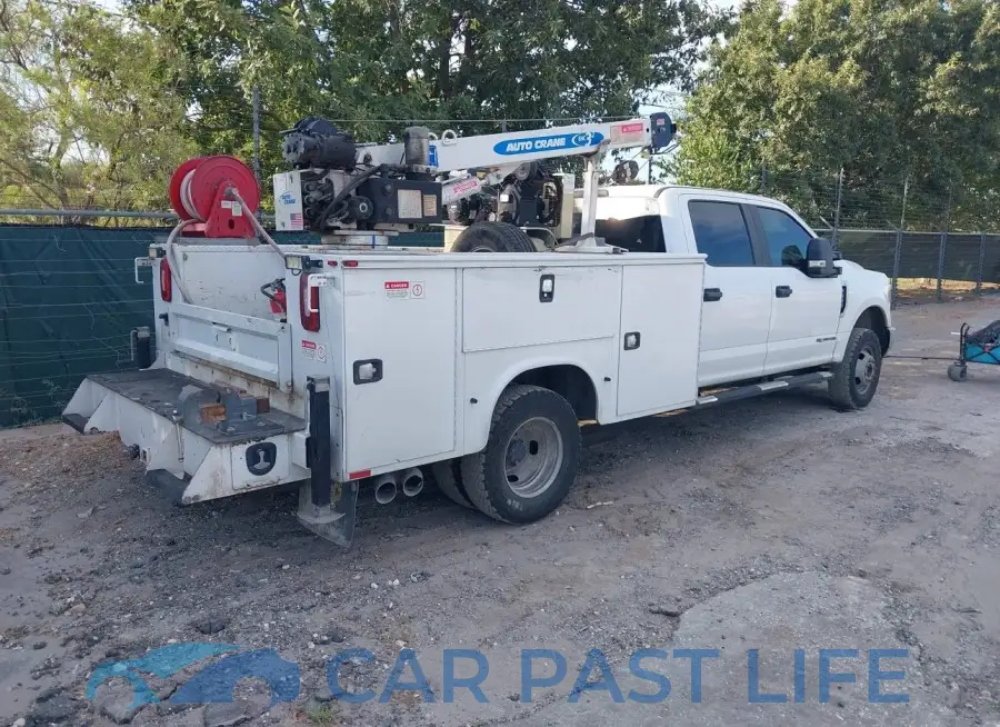 1FD8W3HT2KEG78221# 4