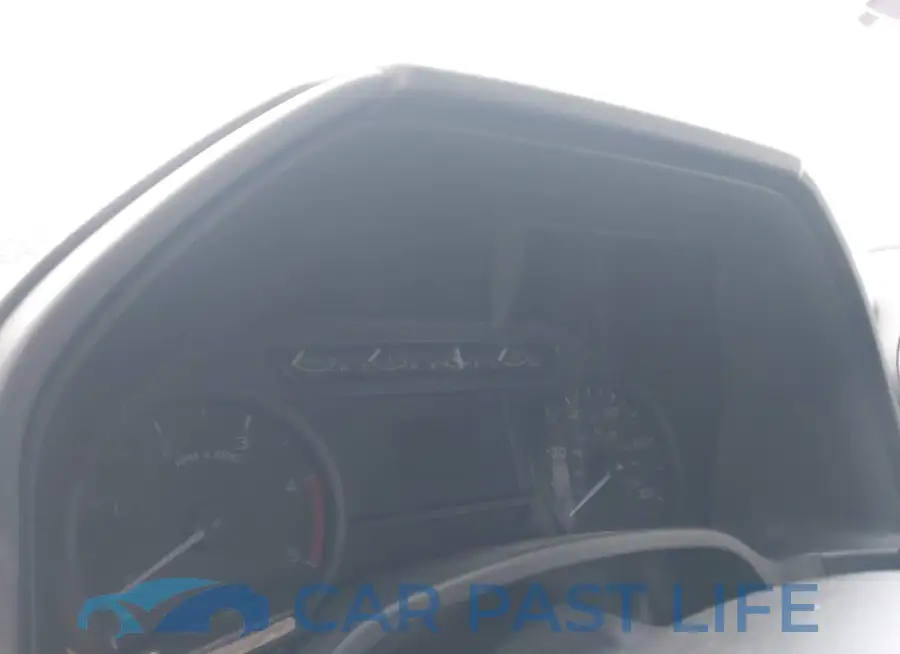 1FDUF5GT0NED60887# 5