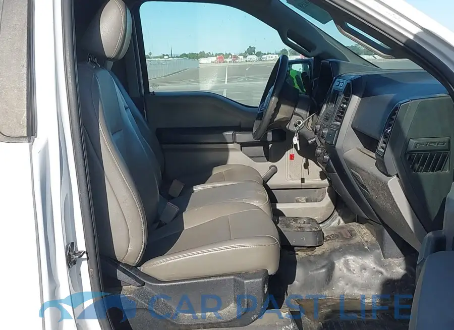 1FTMF1CB7JKC42633# 5