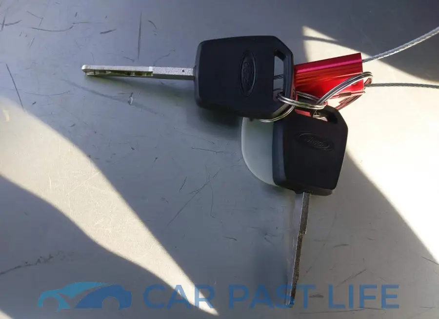 1FTMF1CB7JKC42633# 11