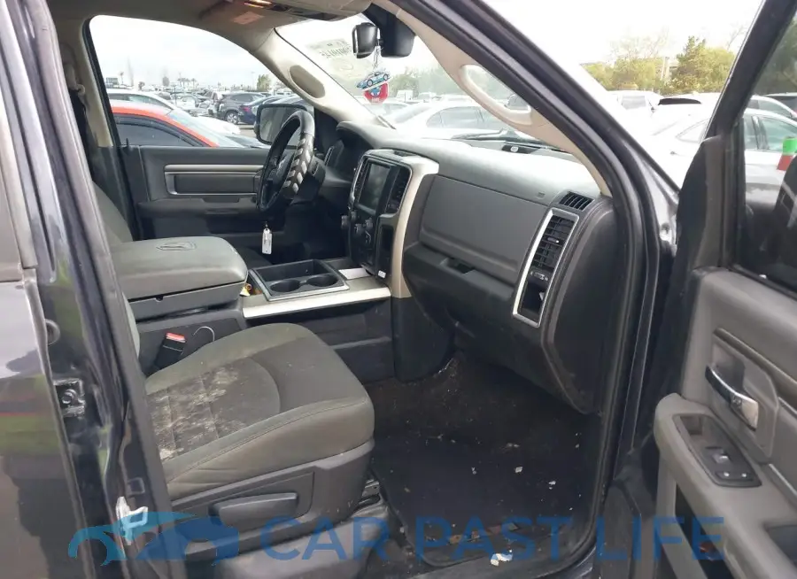 1C6RR6LT1ES435411# 5