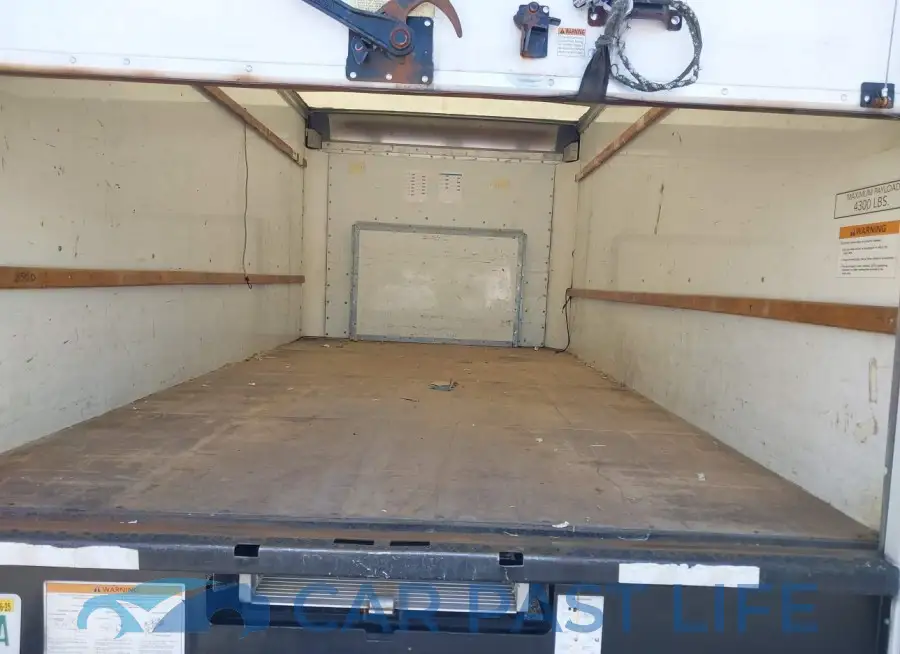1FDWE3FS4GDC37529# 6