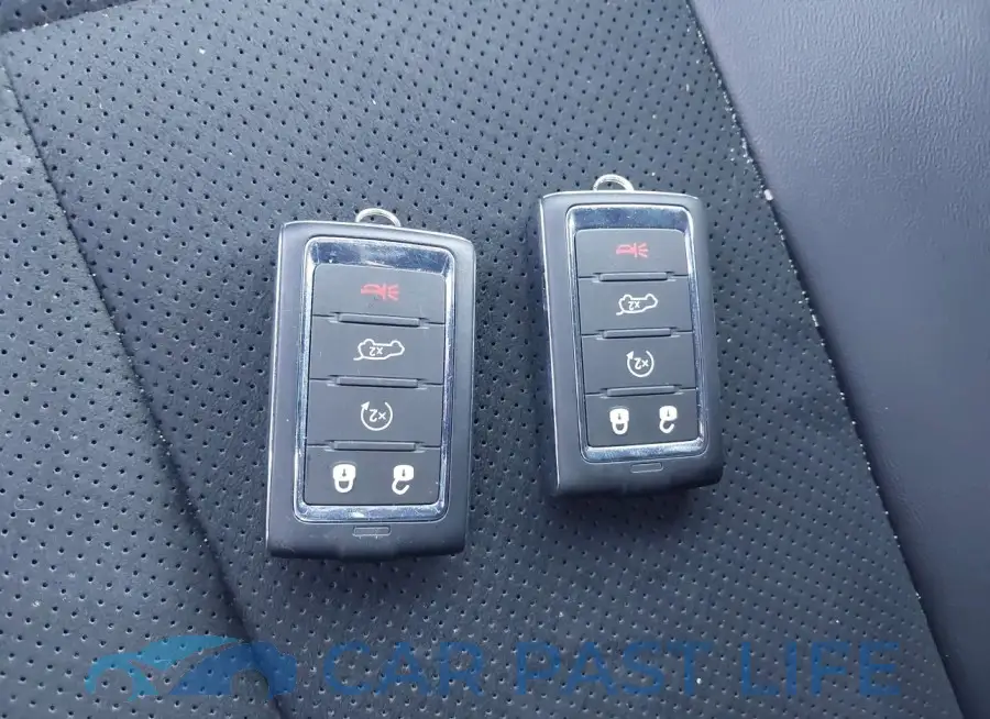 1C4RJKAG3R8503581# 11