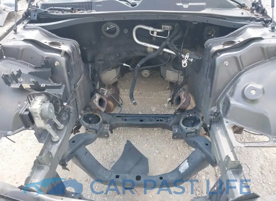 2C3CDZAG8FH714825# 10
