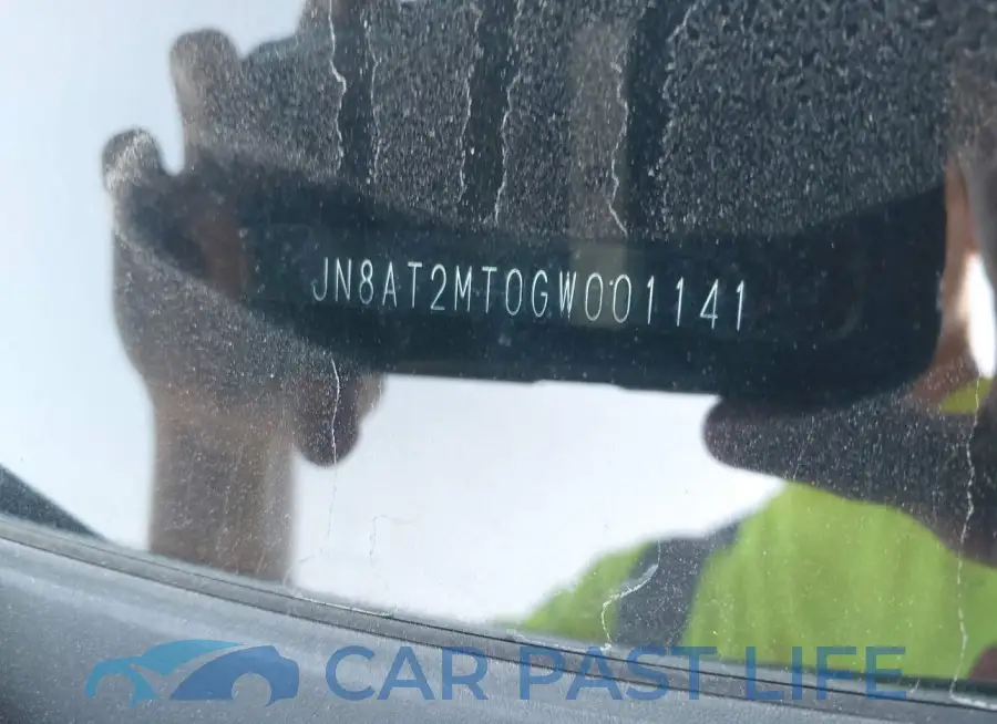 JN8AT2MT0GW001141# 9