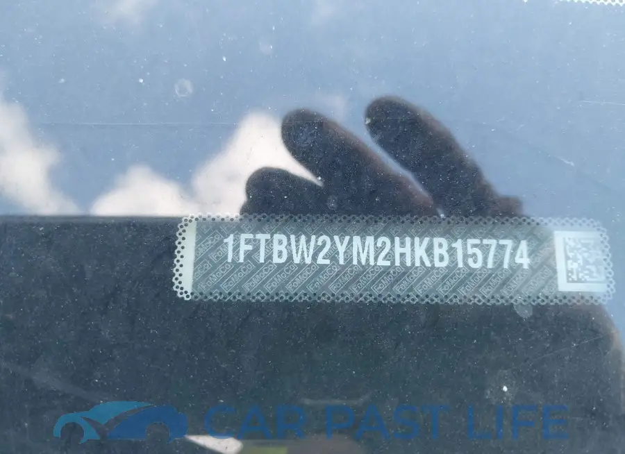 1FTBW2YM2HKB15774# 9
