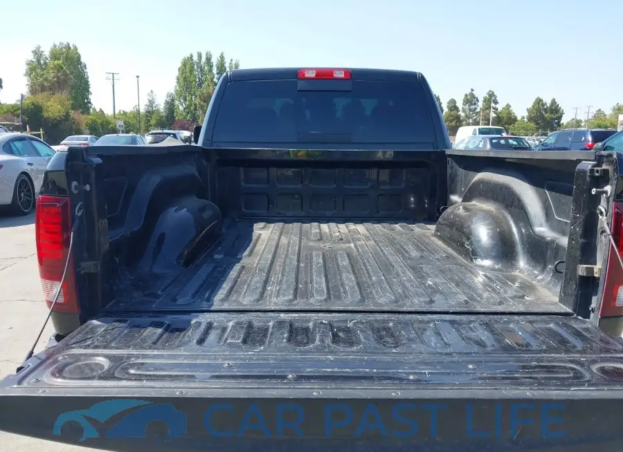 3C6JR6CT1FG612142# 8