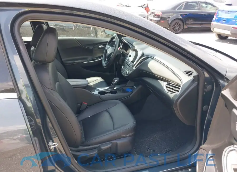 1G1ZD5ST6MF062918# 5