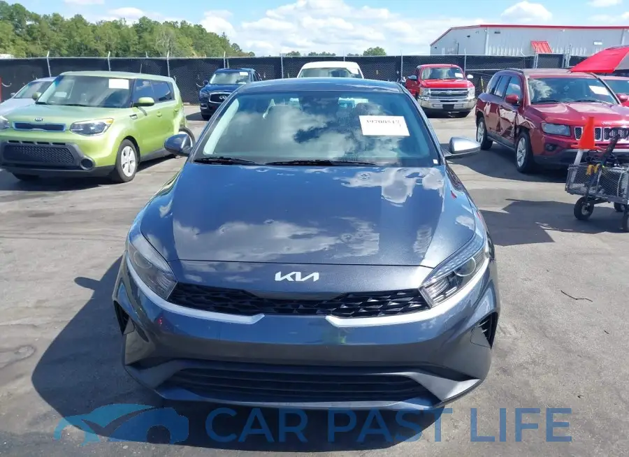 3KPF24AD6PE651468# 12