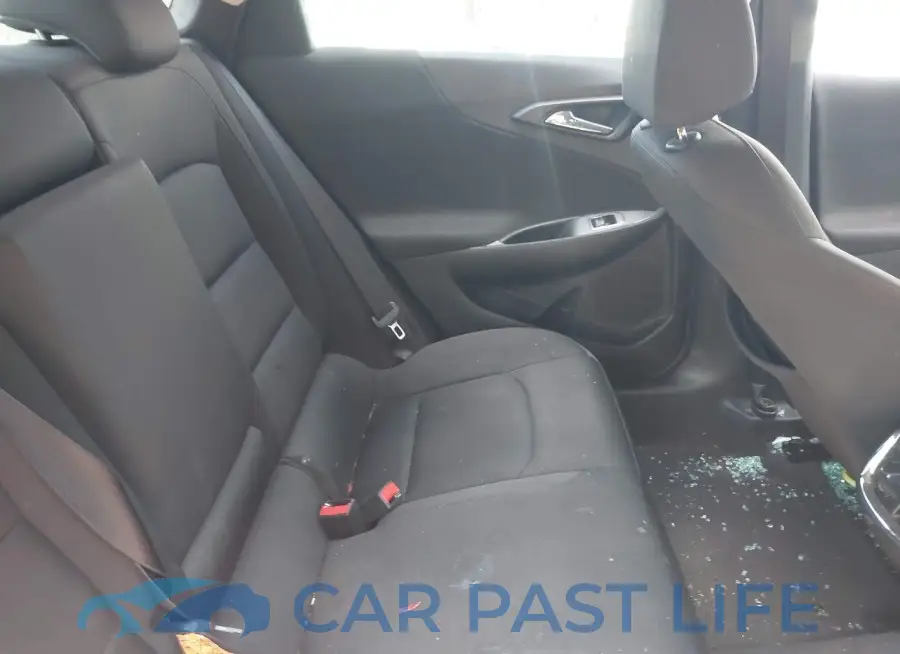1G1ZD5ST3JF152362# 8