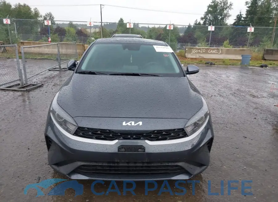 3KPF24AD6PE511405# 12