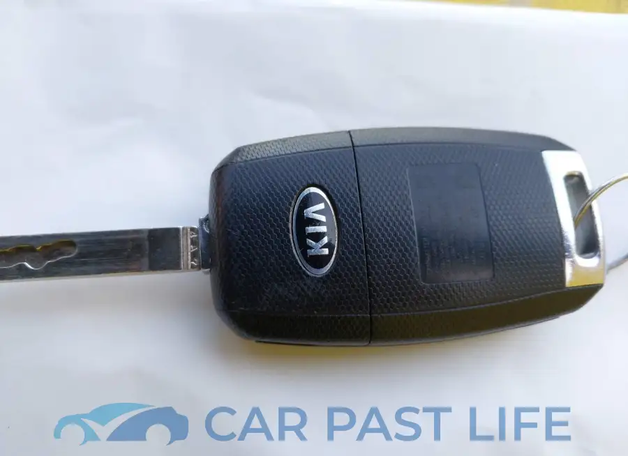 5XXGT4L32LG399967# 11