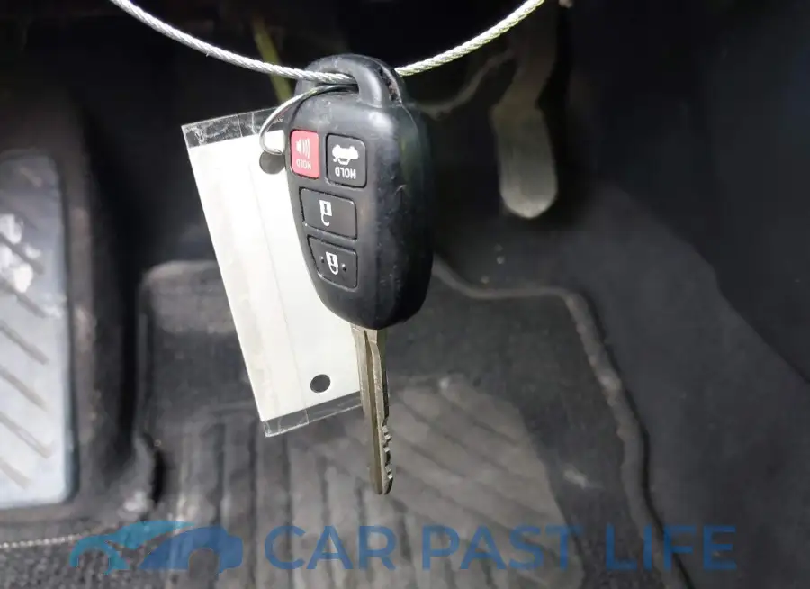 2T1BURHE0HC811901# 11