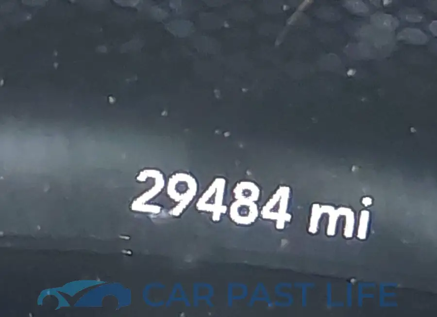 2C3CDXHG6MH640327# 15