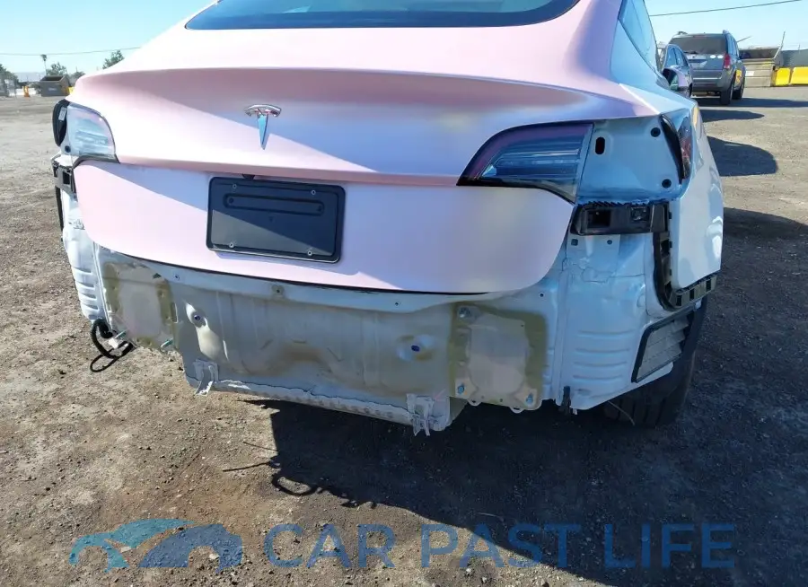 5YJ3E1EA9PF541825# 6