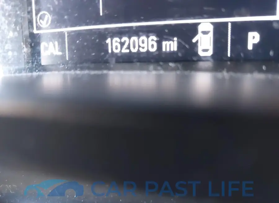 1G1ZD5ST5JF252253# 15