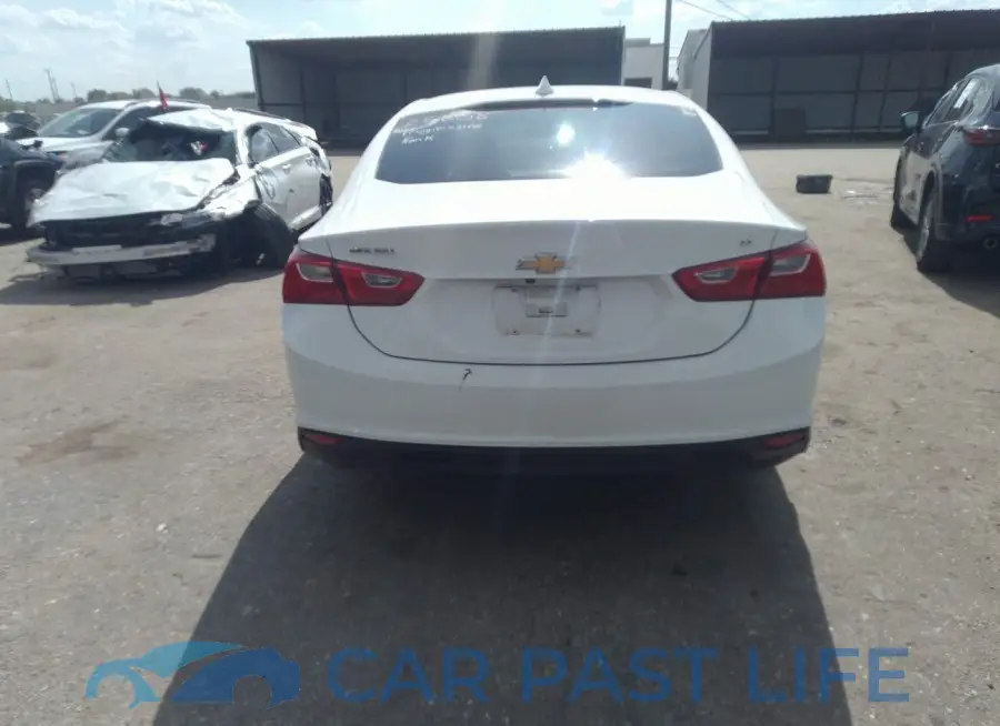 1G1ZD5ST6JF242511# 16