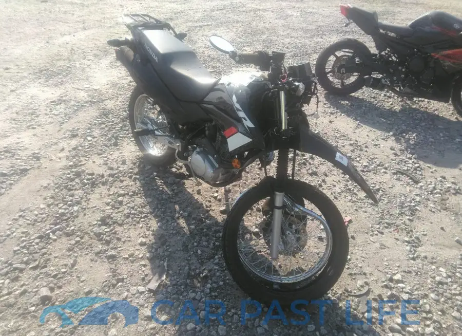 3H1KD1317PD003875# 1