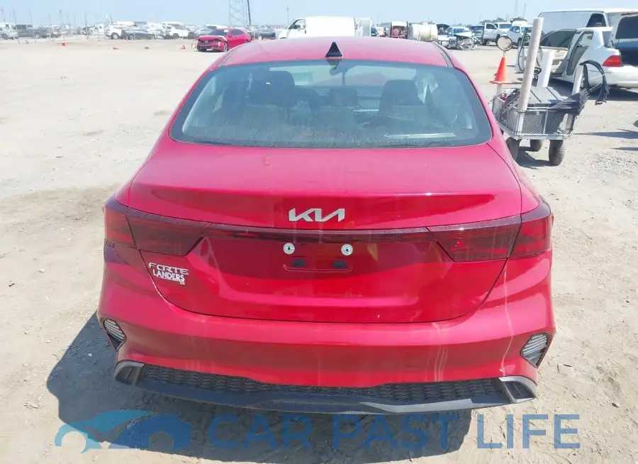 3KPF24AD4RE746081# 16